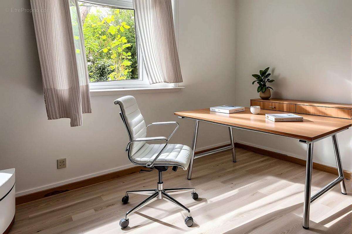 Maison à LA CELLE-SAINT-CLOUD