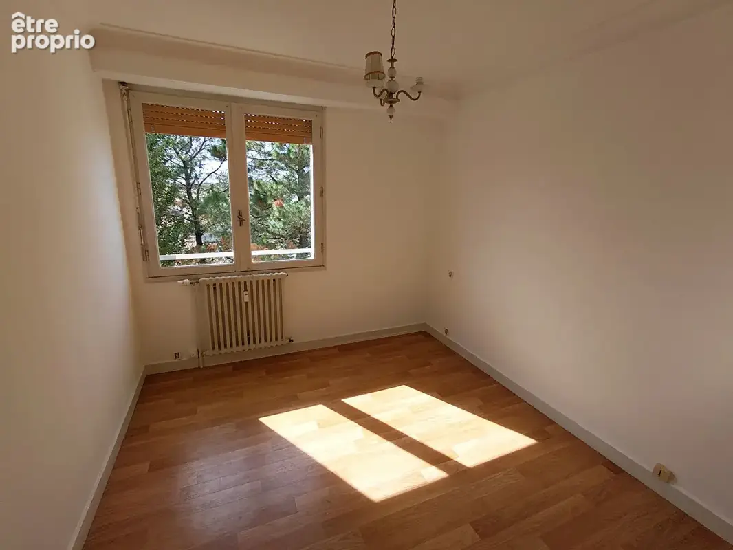 Appartement 52 m² en hyper centre ville de challans ! - photo 4