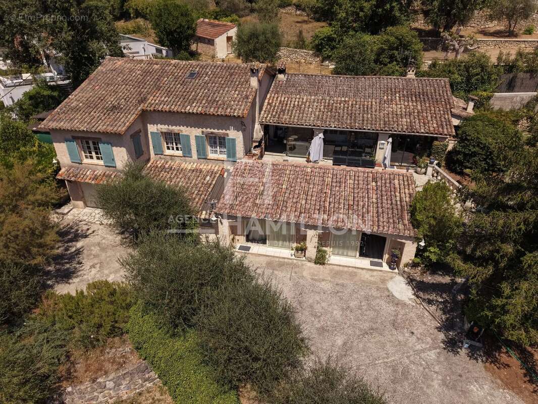 5 mn à pied du Village de Valbonne - photo 13