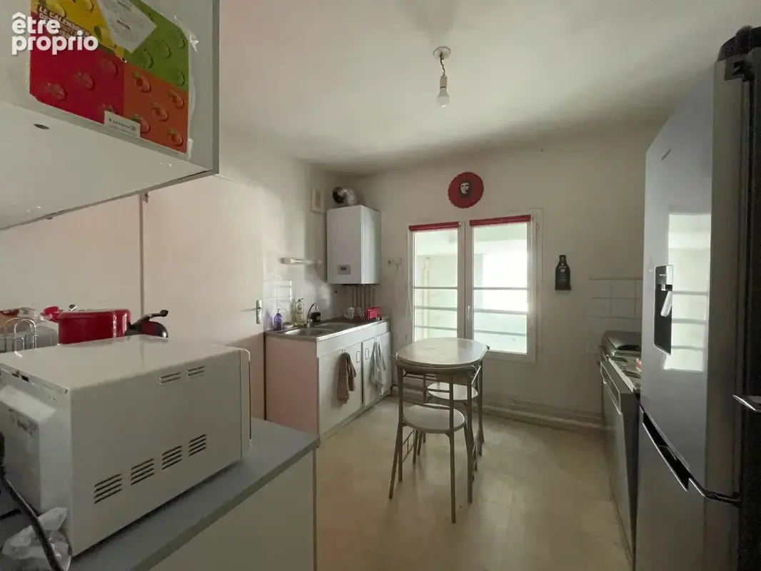 Dernier étage, sans ascenseur, Appartement T3 - 69.5 m² - Blordière - photo 4