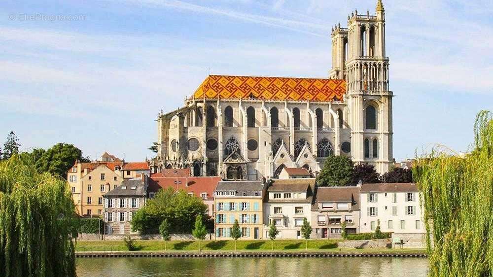 Appartement à MANTES-LA-JOLIE