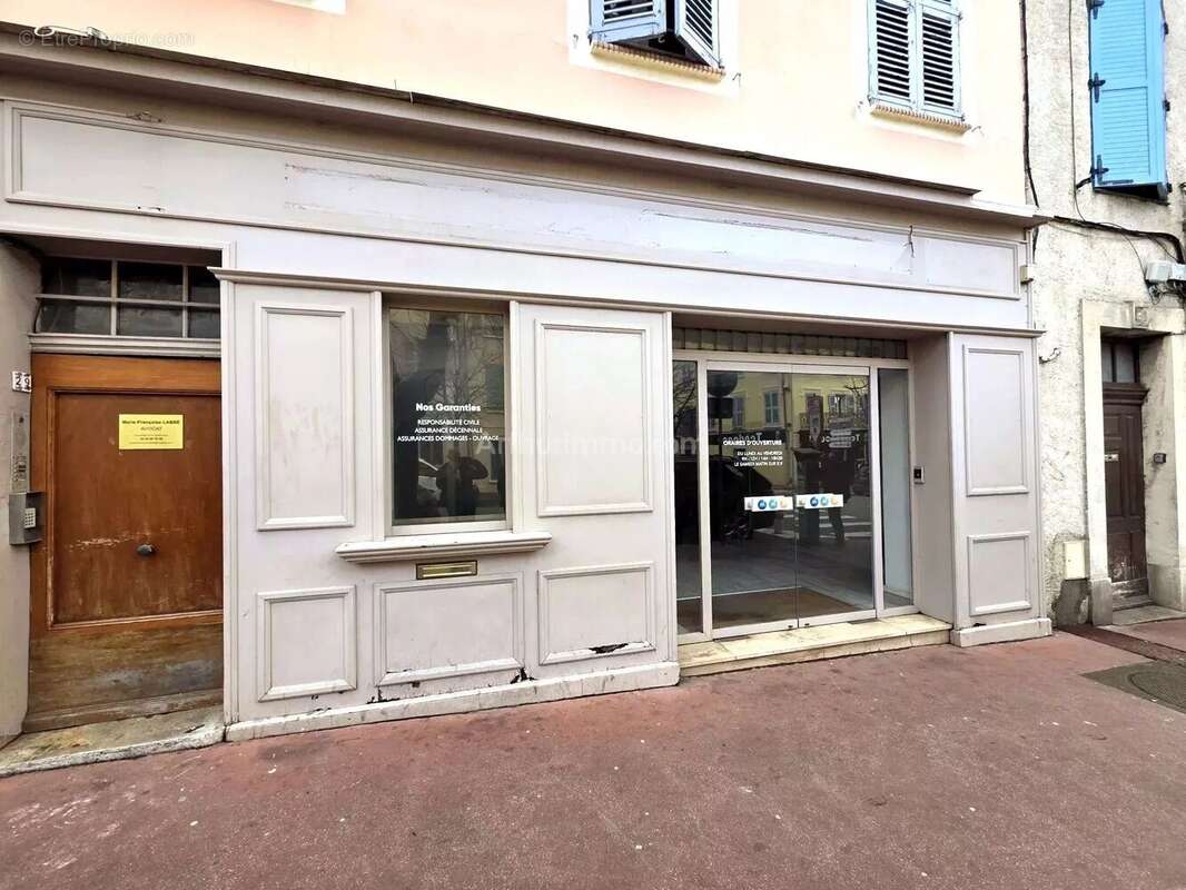 Vente Bureau-local Draguignan(83300) 135 000ï¿œ - photo 2