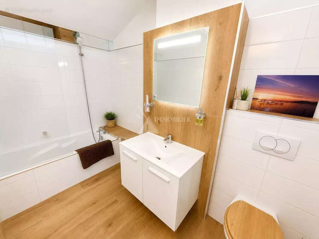 Superbe T3 duplex de standing – Dernier étage avec loggia et garage - photo 6
