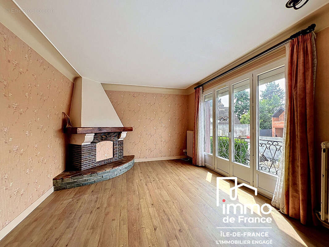 Maison à LUCE