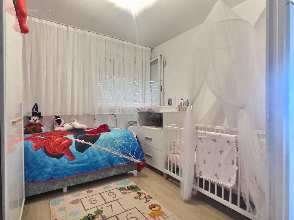 Appartement à MARSEILLE-15E