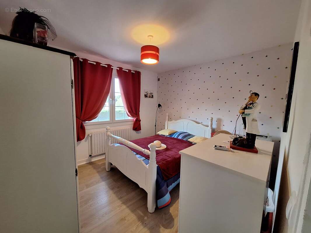 Maison de village en très bon état - photo 8