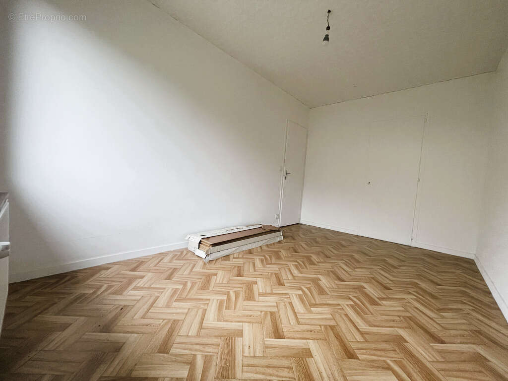 Appartement à DOMENE