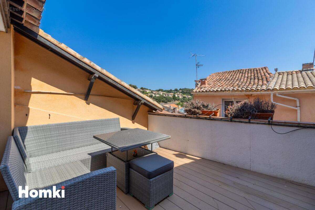 Appartement à OLLIOULES