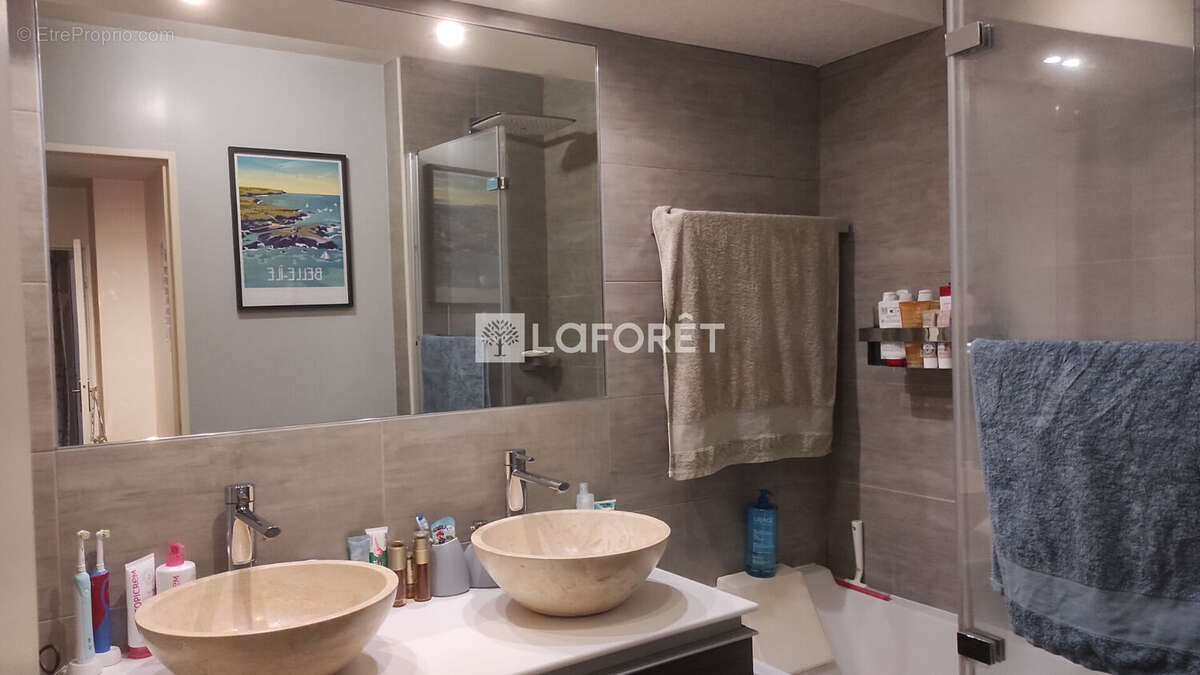 Appartement à ROSNY-SOUS-BOIS