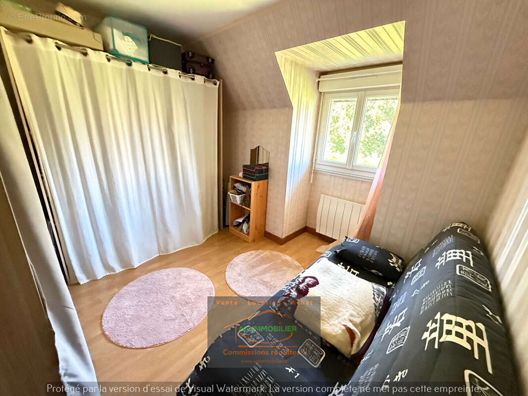 Maison à SAINT-MEEN-LE-GRAND