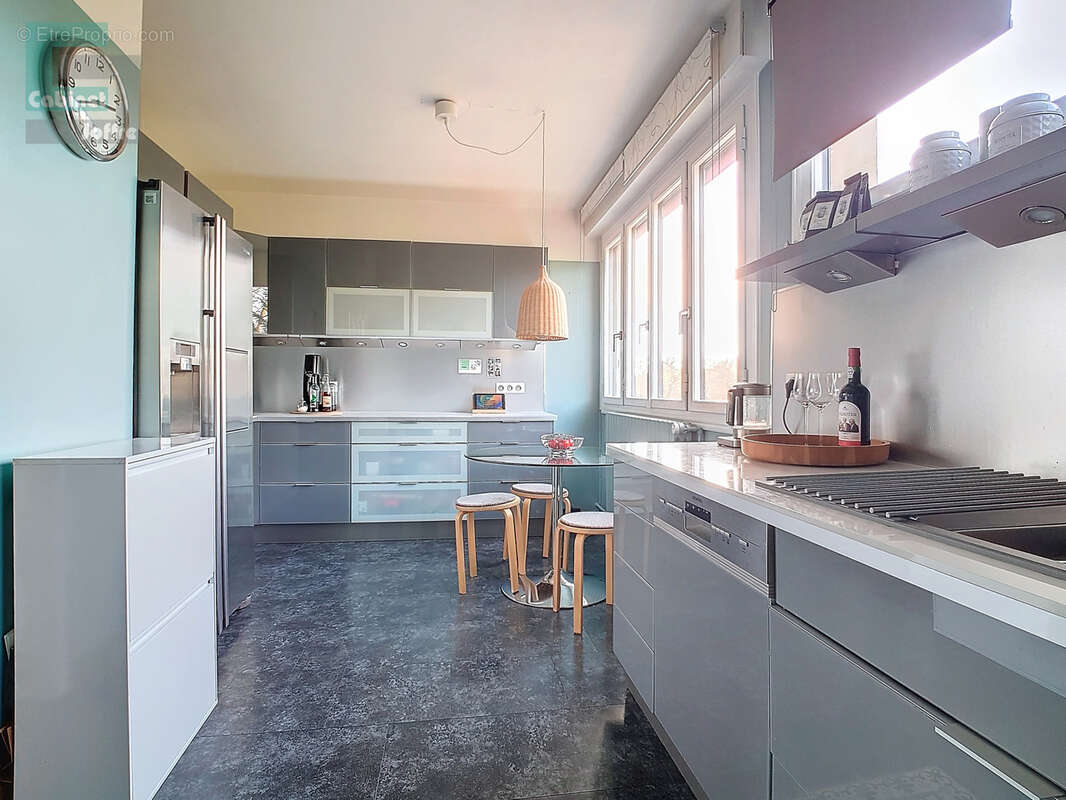 Appartement à FONTAINEBLEAU