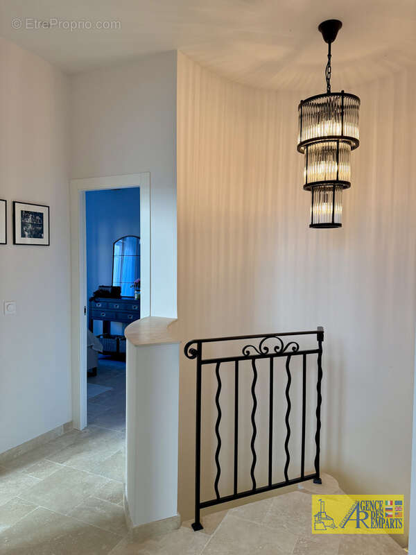 Maison avec Jardin dans le VIEIL ANTIBES - photo 25