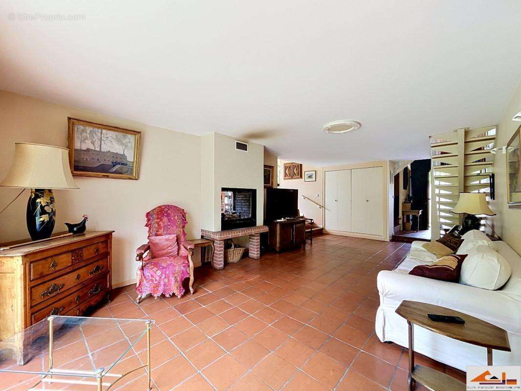 Maison à RAMONVILLE-SAINT-AGNE