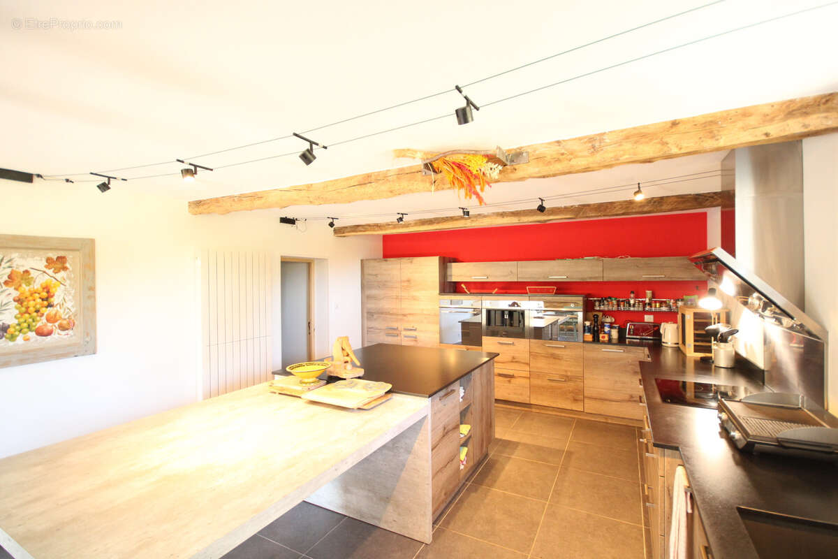 Maison à TARASCON-SUR-ARIEGE