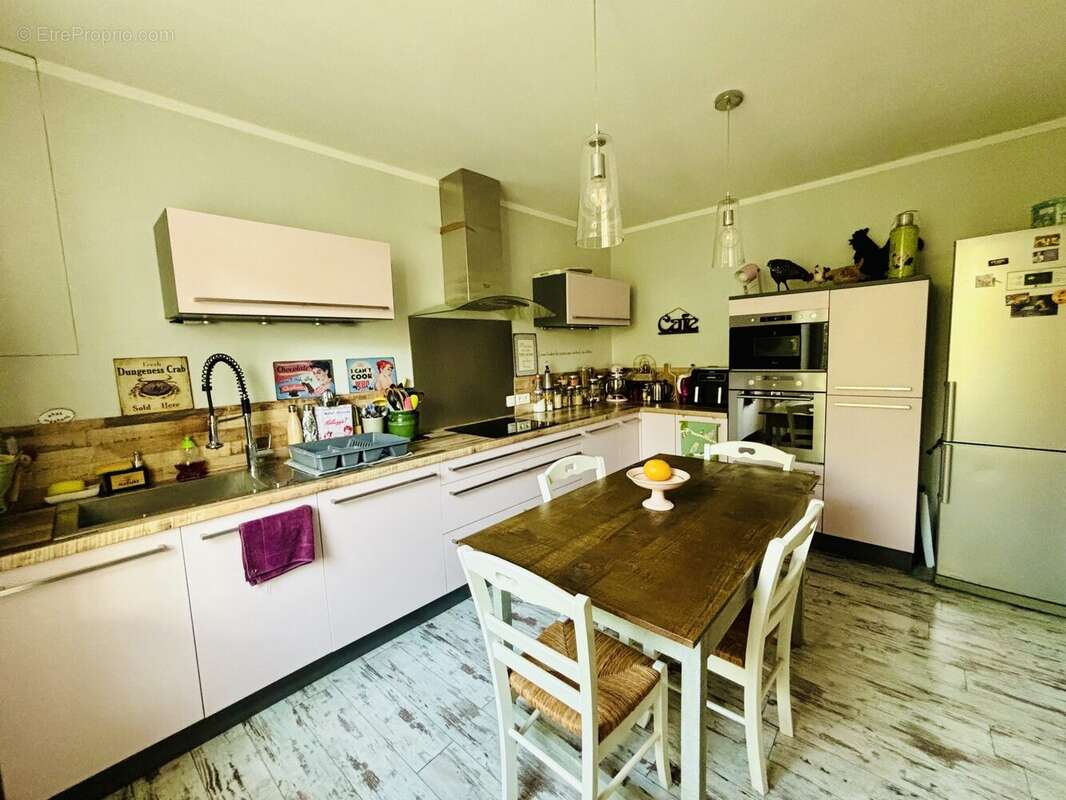 Maison 125 m² à Saint-Peray  - photo 9