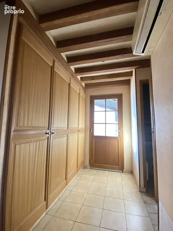 Maison 6 Pièces en centre ville avec garage et jardin - photo 9