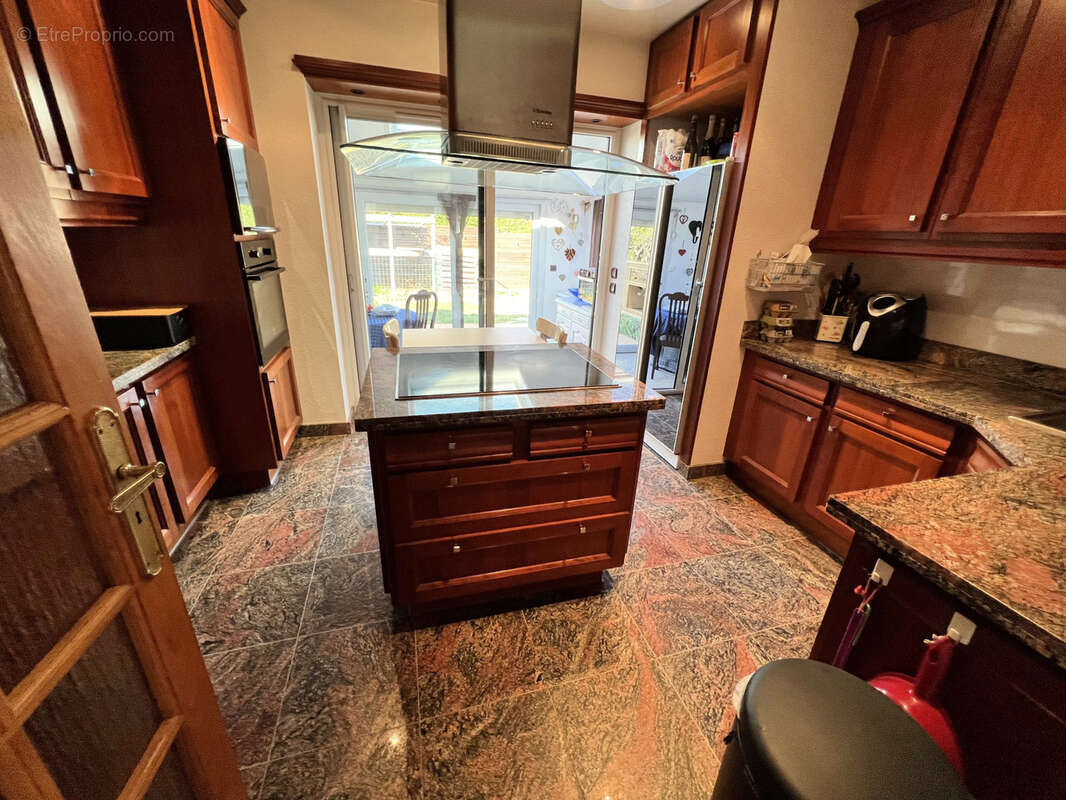 Maison à PONTHEVRARD