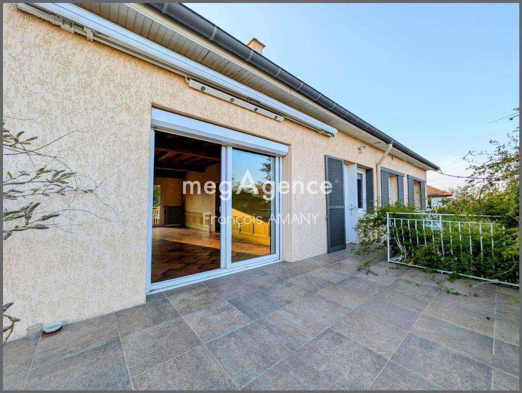 Maison à DOMMARTIN
