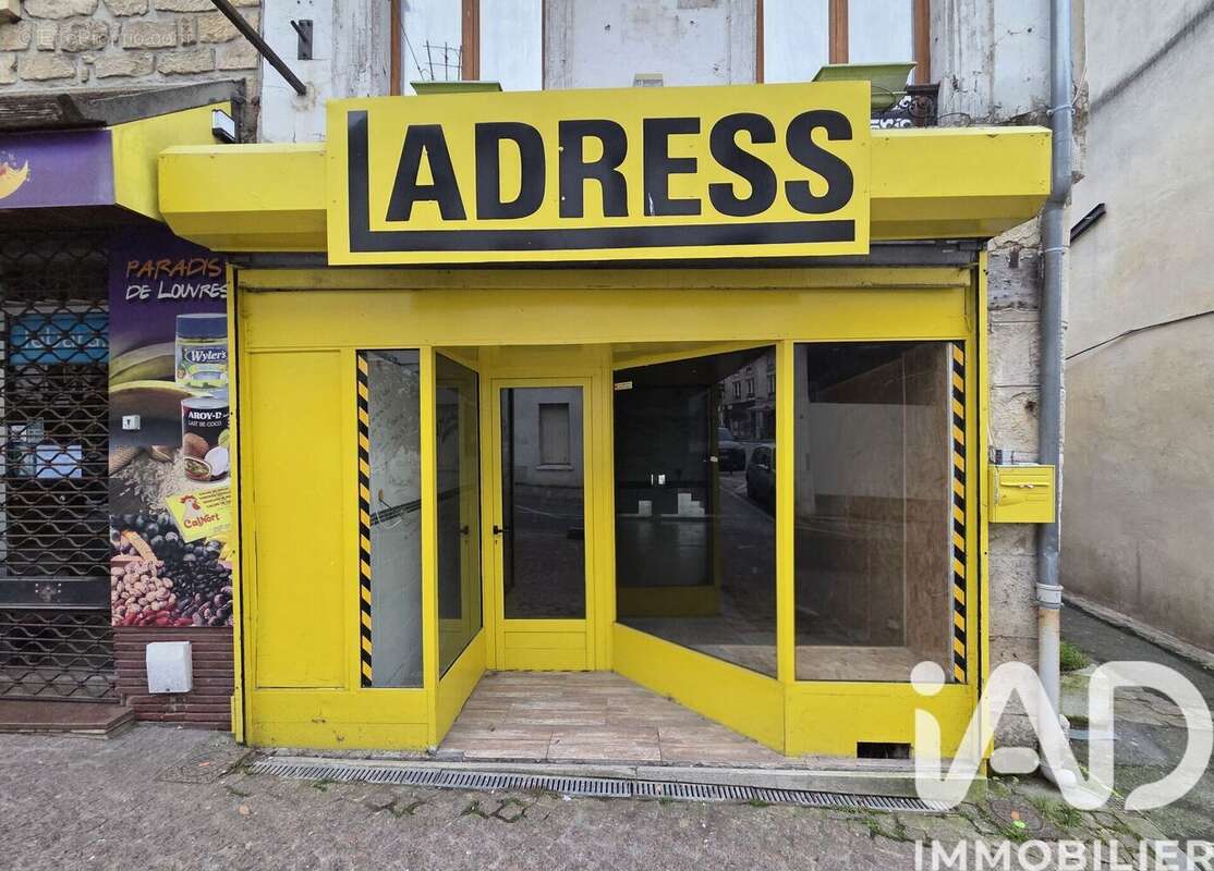 Commerce 70 m² à Louvres  - photo 2