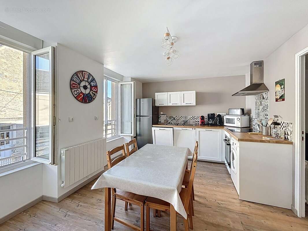 Appartement à GRANDCAMP-MAISY