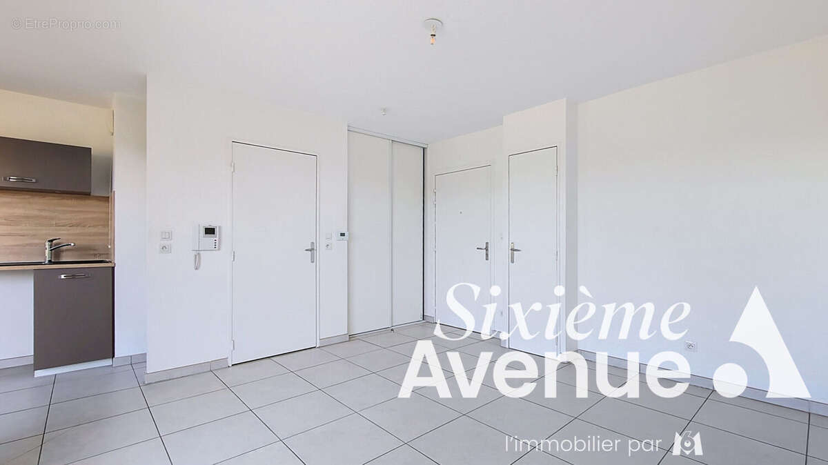 Appartement à BRON