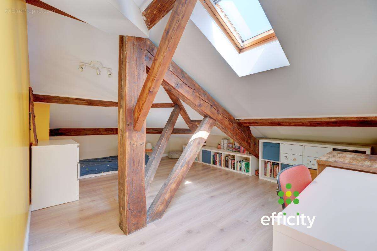 Appartement à OULLINS