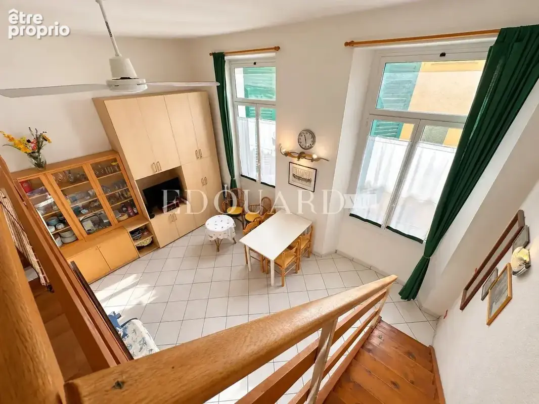 En exclusivité grand studio avec deux chambres en mezzanine, au cœur de la zone piétonne de Menton - photo 6