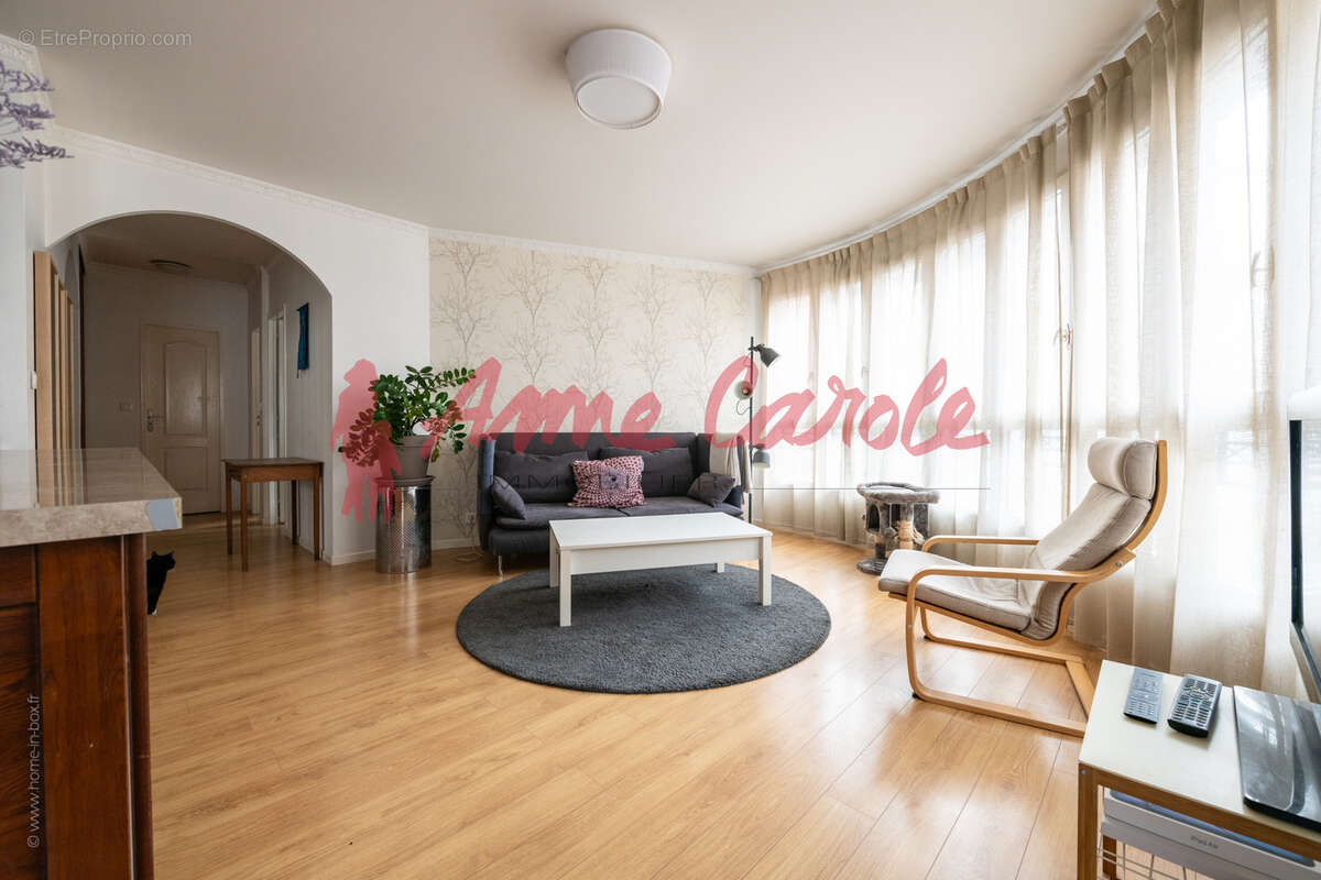 Appartement à SAINT-MAURICE