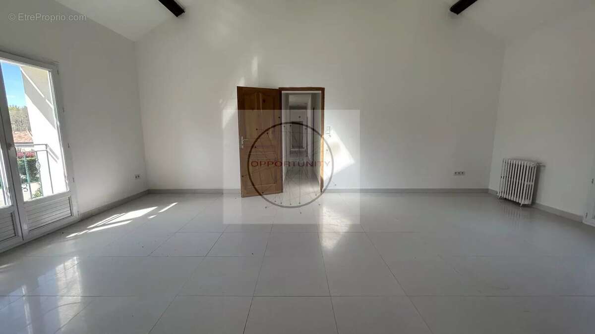 Maison 10 pièces 326 m² à vendre à Montauban (82000) - photo 12