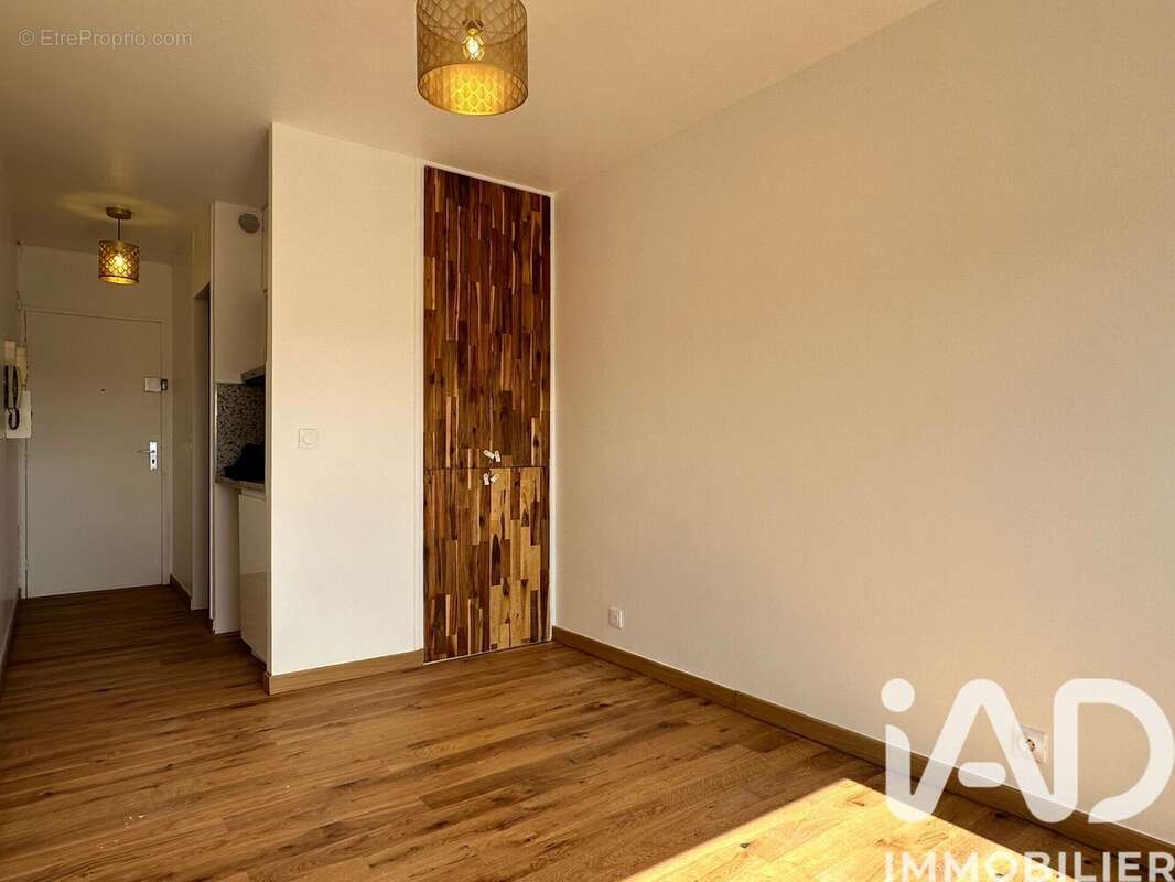 Photo 2 - Appartement à LES PAVILLONS-SOUS-BOIS