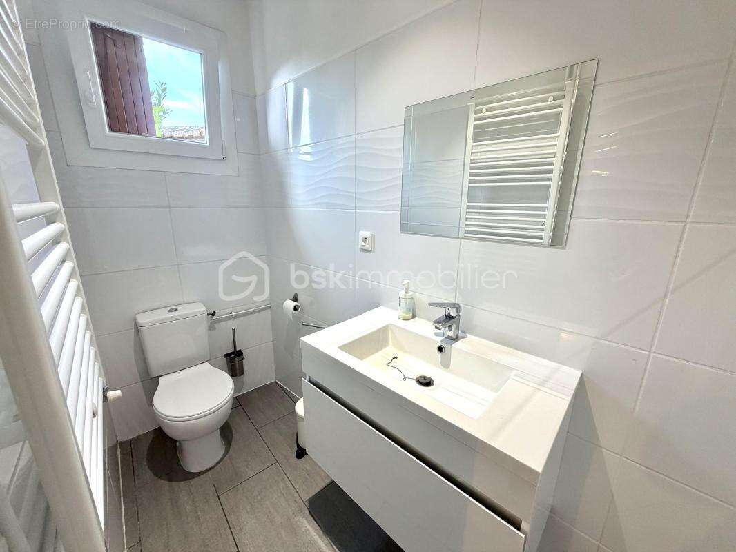 Centre ville de Louviers 27400 - maison 2 chambres, cave, garage et jardin clos de murs ! - photo 10