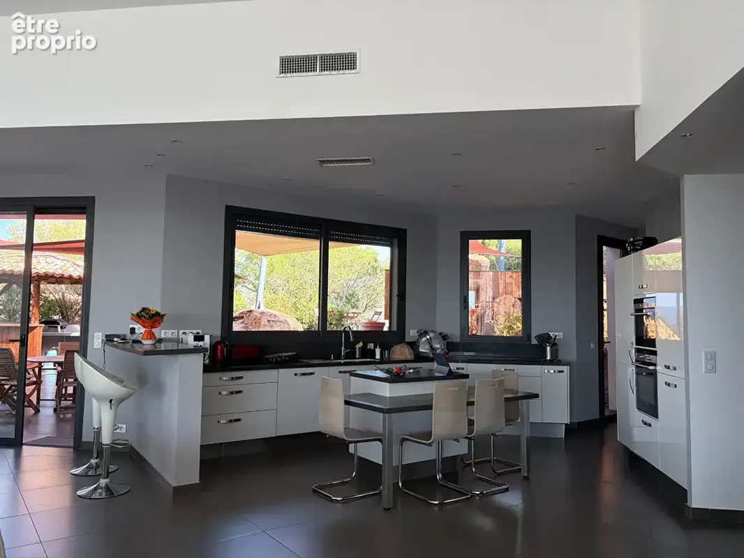 Villa contemporaine avec vue panoramique sur la baie de Saint-Cyprien - photo 5