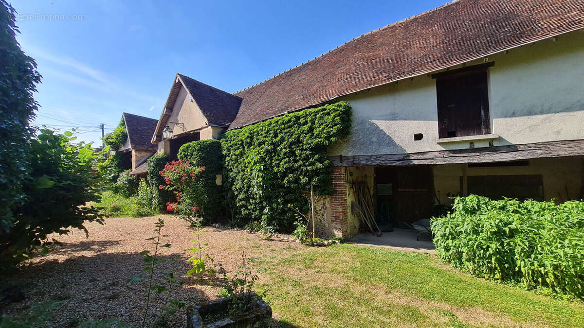 Maison à MAINTENON