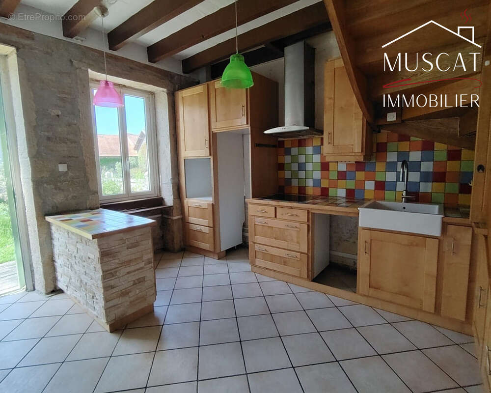 Maison à FOUR