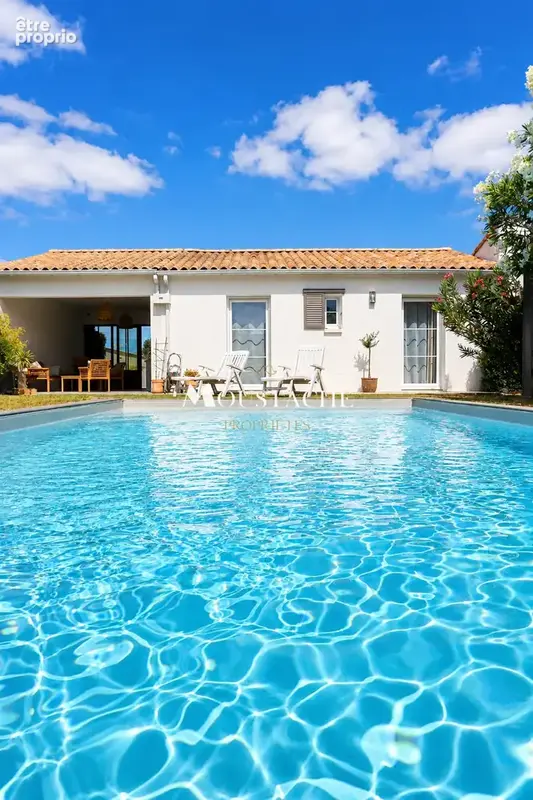 Maison à VAUX-SUR-MER