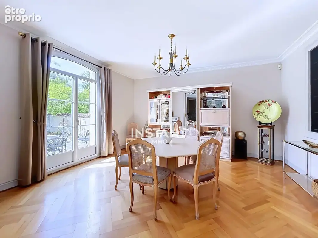 Maison 6 pièces 195 m² à vendre à Creteil (94000) - photo 7