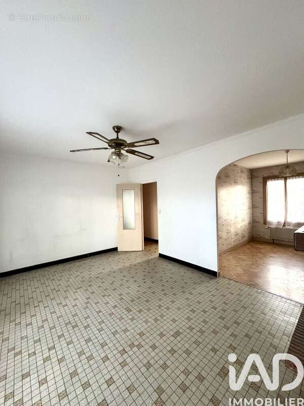 Photo 9 - Maison à MONTLOUIS-SUR-LOIRE