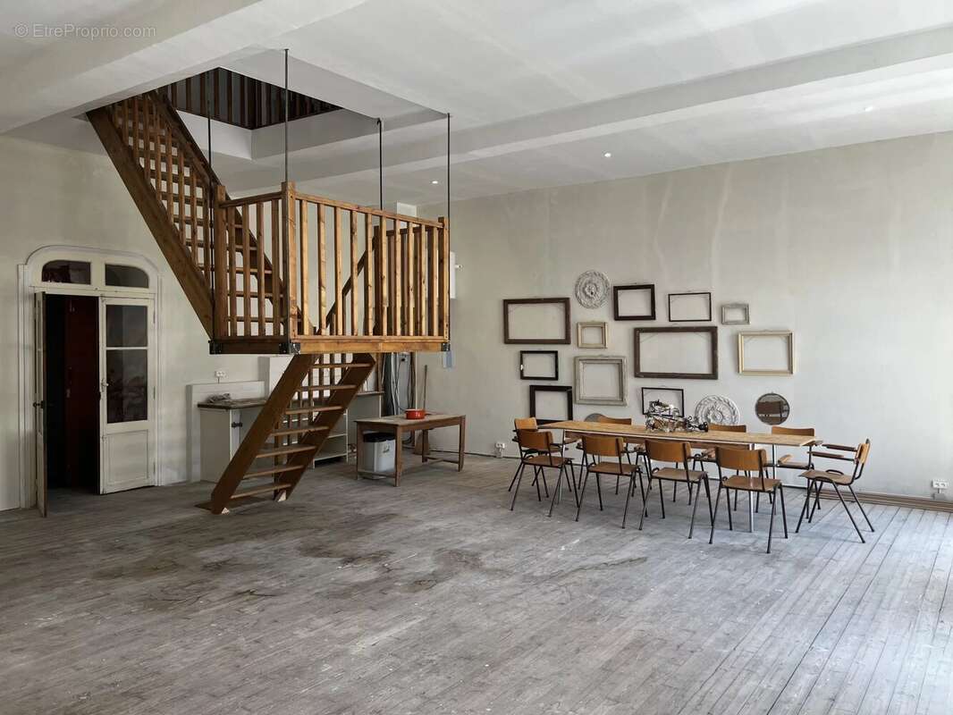 Bel appartement au cœur du village à terminer. - photo 3