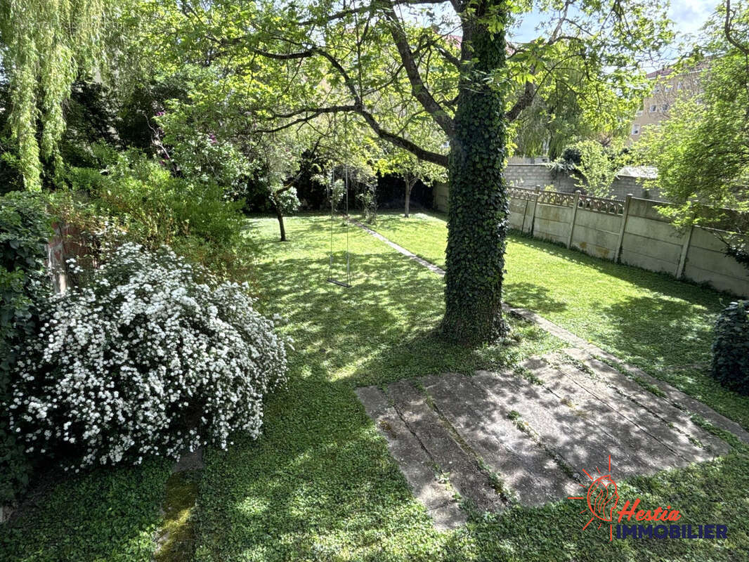Maison 175 m² à Chalons-En-Champagne  - photo 2