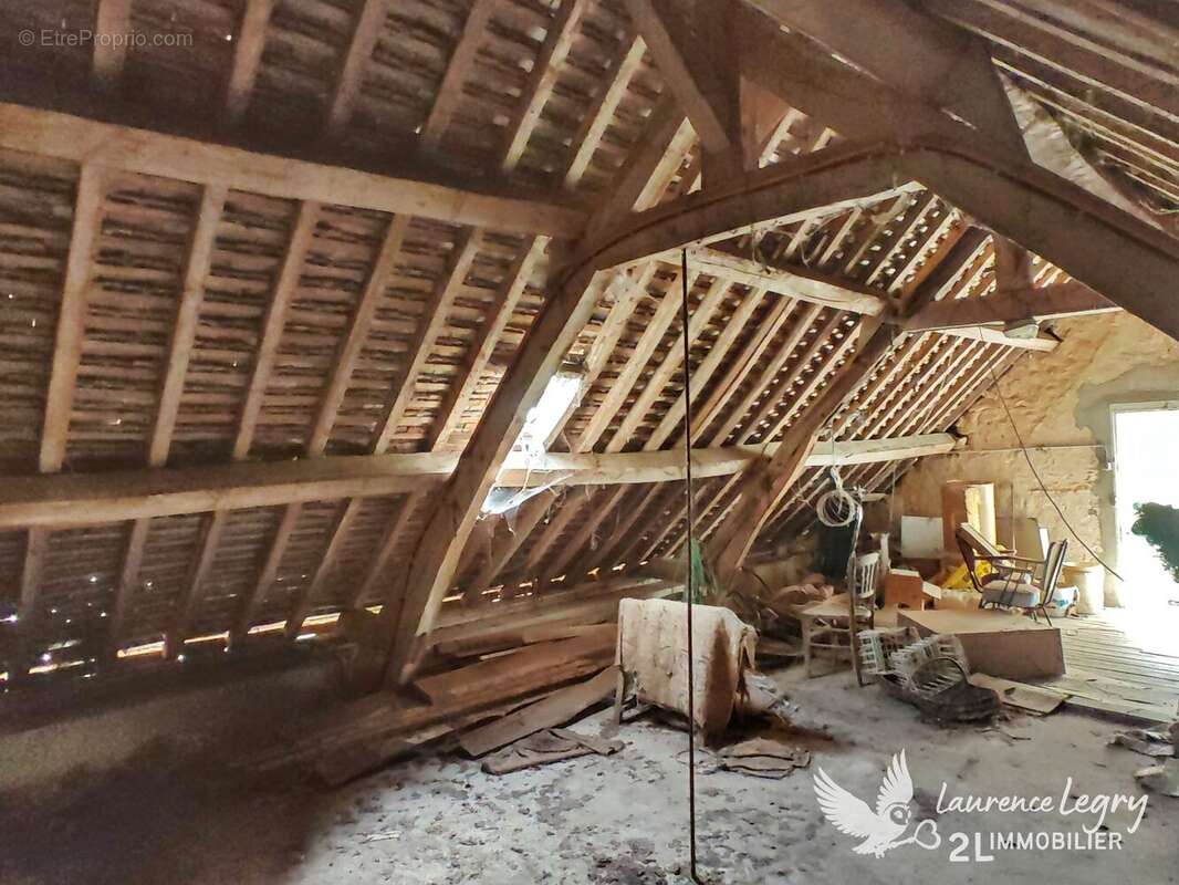 Maison à YVRE-L'EVEQUE