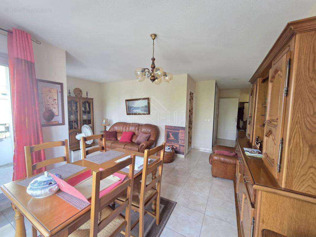 Appartement 3 pièces de 64 m² avec balcon, ascenseur et parking à Mantes-la-Jolie - photo 2