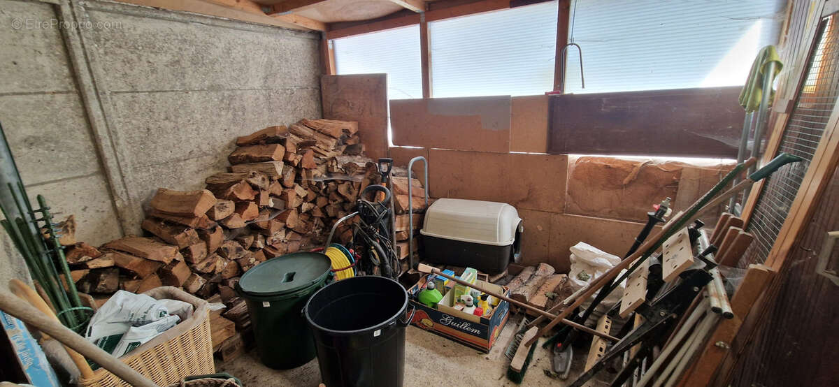 Autre à VILLERS-BRETONNEUX