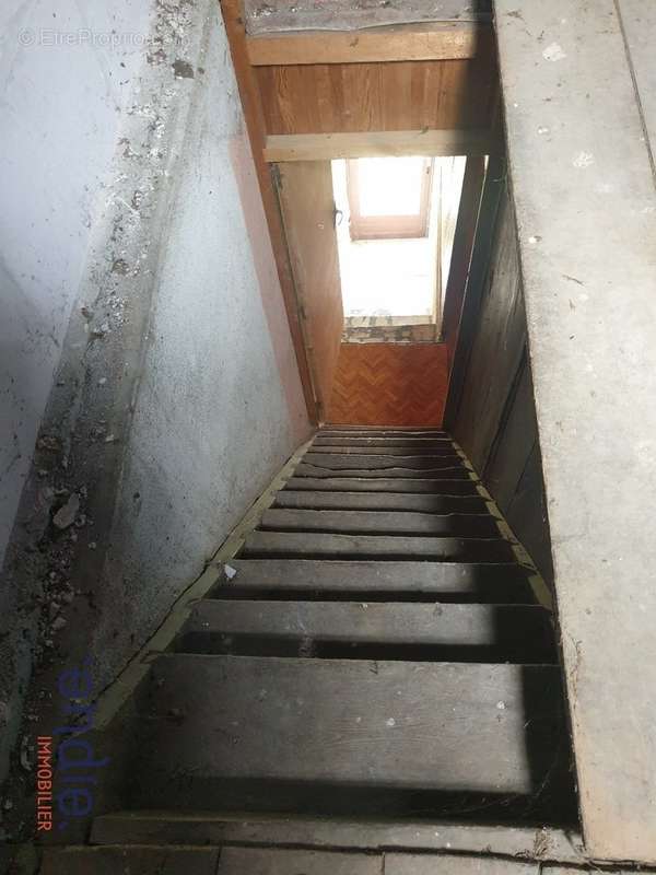 Maison à PREVERANGES