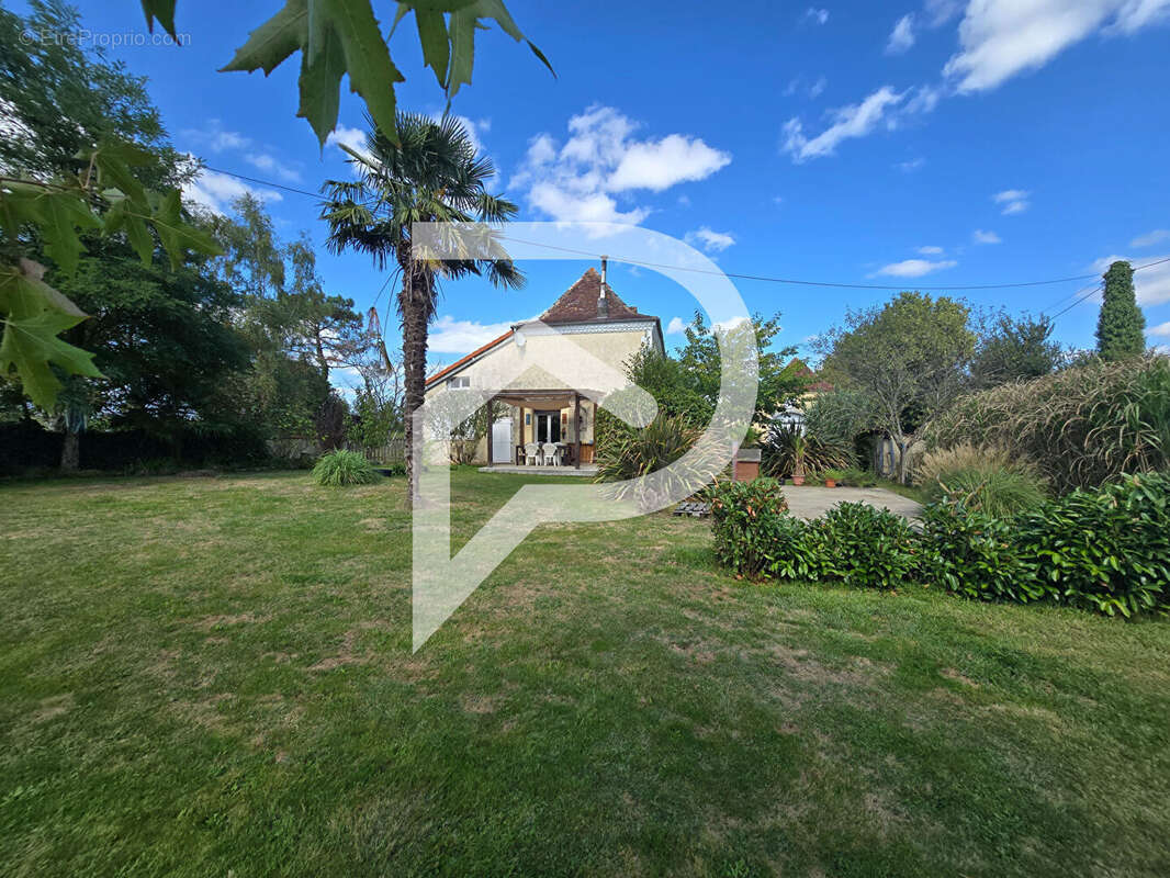 Maison à HAGETAUBIN