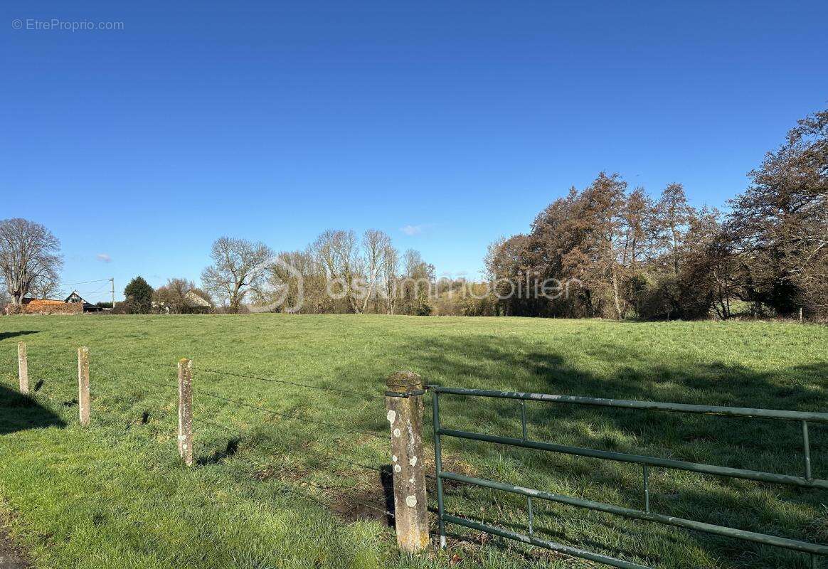 Maison à NOYERS-BOCAGE