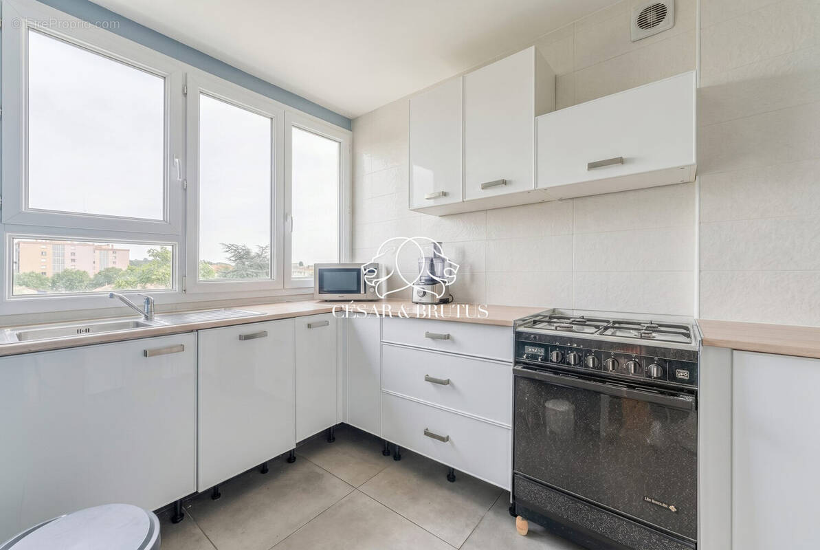 Appartement à BRON