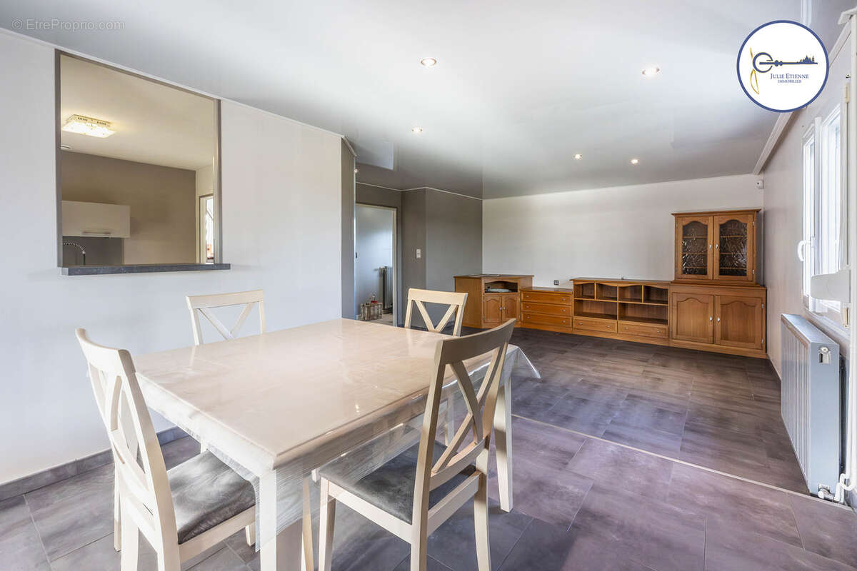 Maison à CHAUMOUSEY