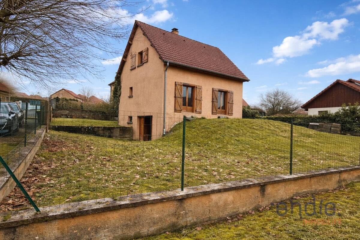 Maison à HERICOURT