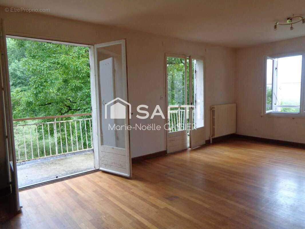 Photo 5 - Maison à LE CRESTET