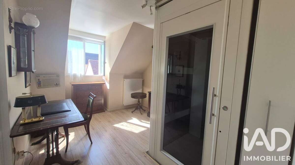 Photo 9 - Maison à LESIGNY